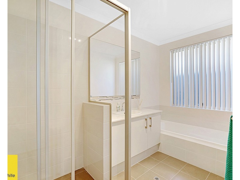 27 Casella Avenue, Landsdale WA 6065