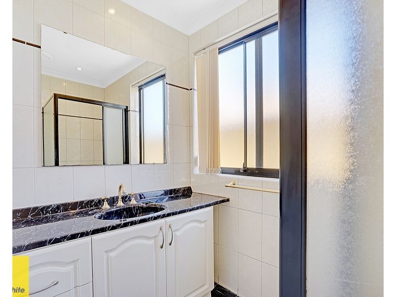 15 Edgbaston Drive, Madeley WA 6065