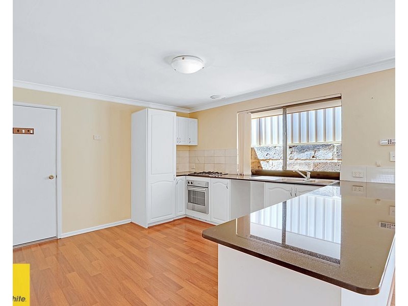 15 Edgbaston Drive, Madeley WA 6065