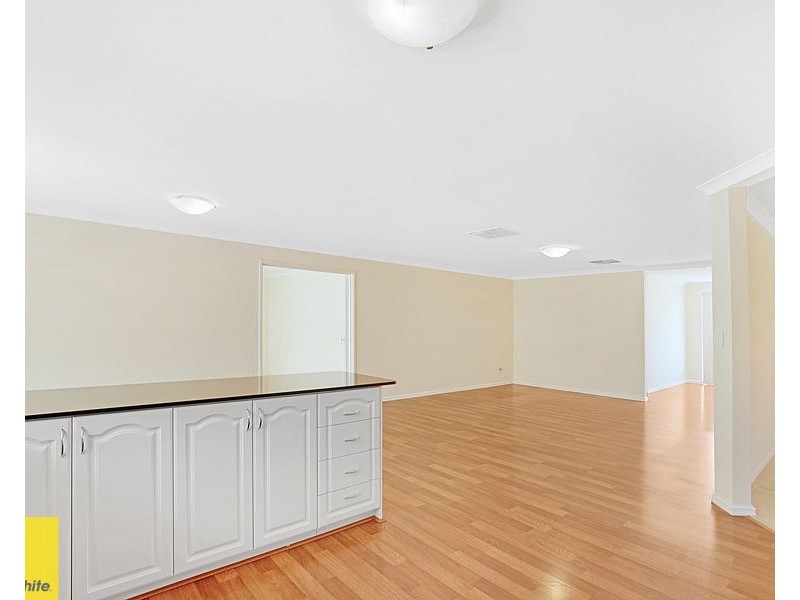 15 Edgbaston Drive, Madeley WA 6065