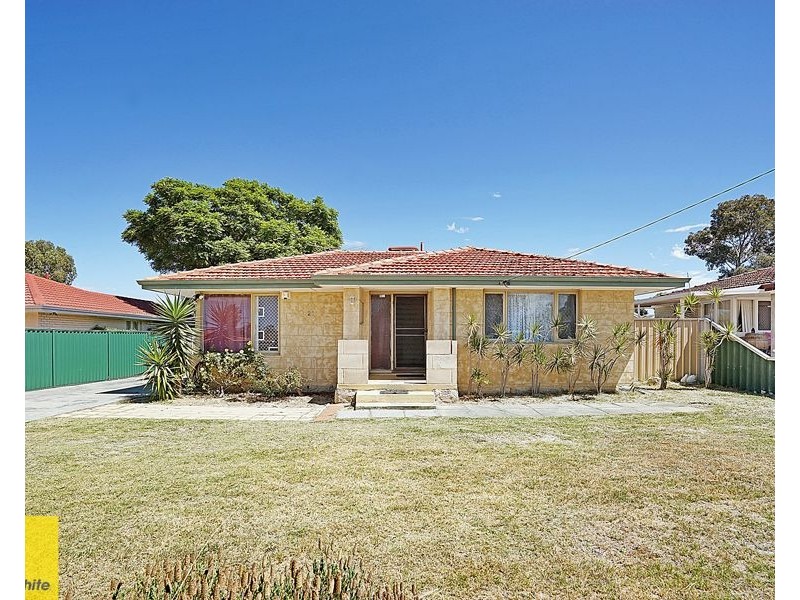 21 Pannell Way, Girrawheen WA 6064