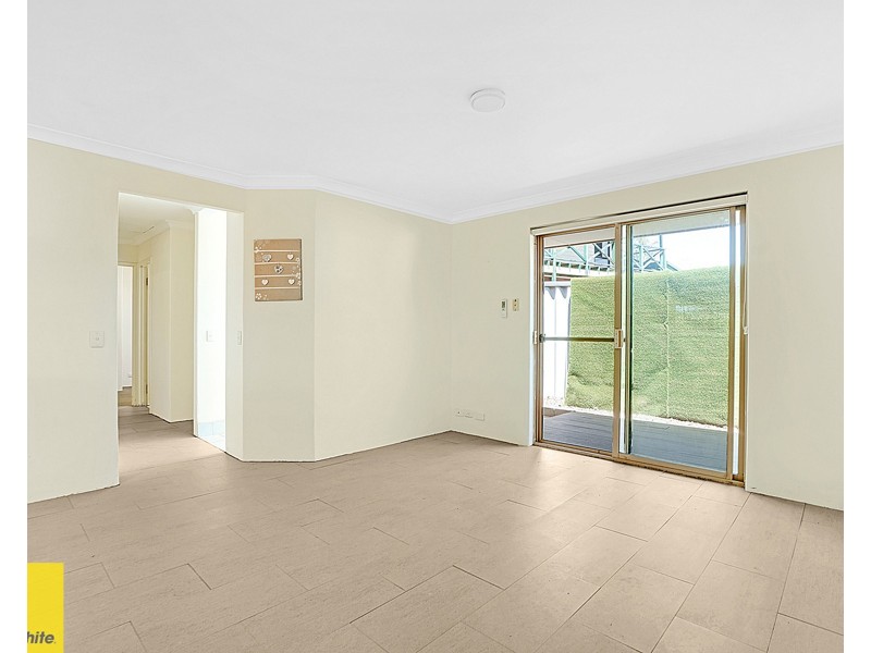 11 Japonica Heights, Mirrabooka WA 6061