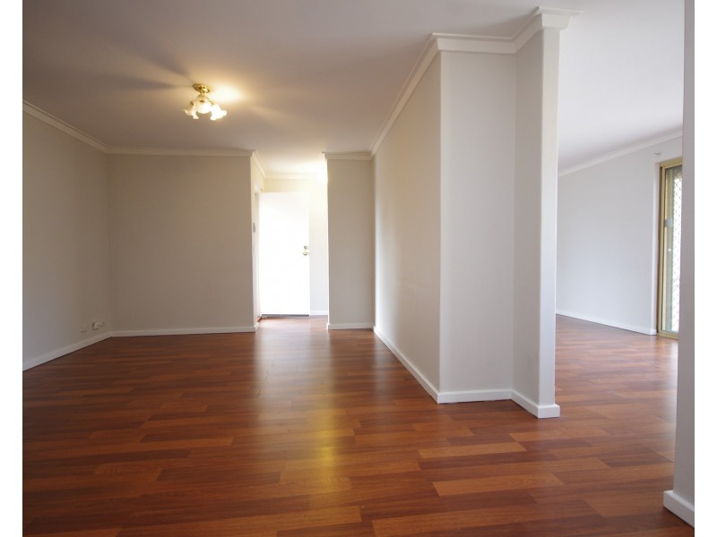 33 Snowberry Retreat, Mirrabooka WA 6061