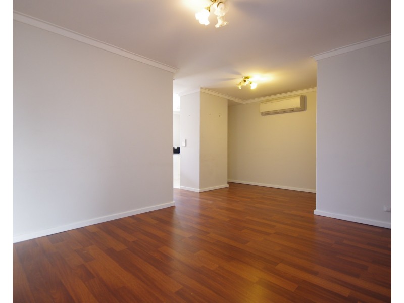 33 Snowberry Retreat, Mirrabooka WA 6061