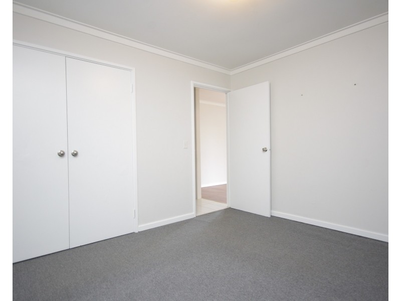 33 Snowberry Retreat, Mirrabooka WA 6061