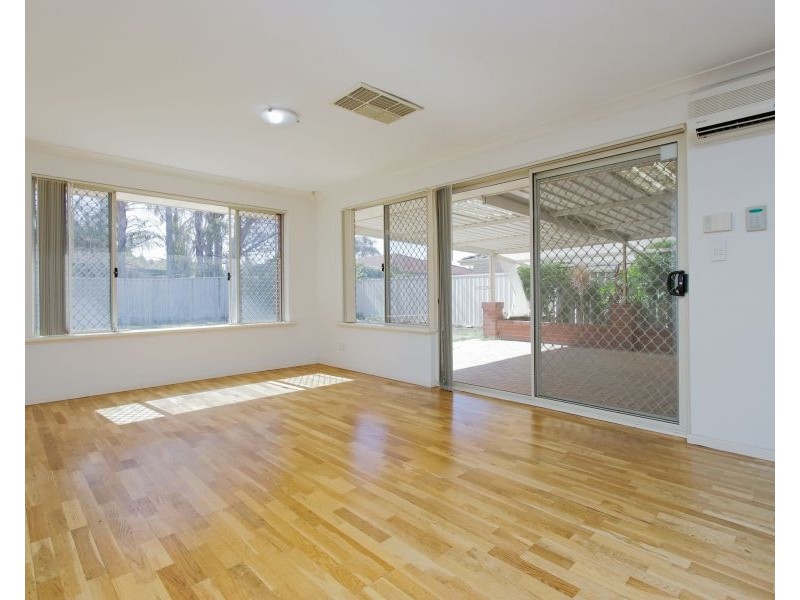 67 Bluegum Road, Beechboro WA 6063