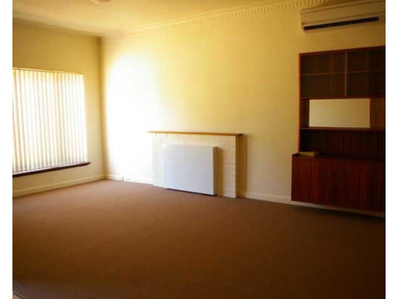 20 Houston Avenue, Dianella WA 6059