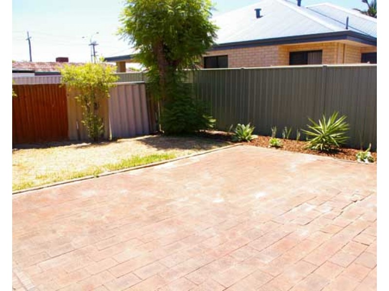 20 Houston Avenue, Dianella WA 6059