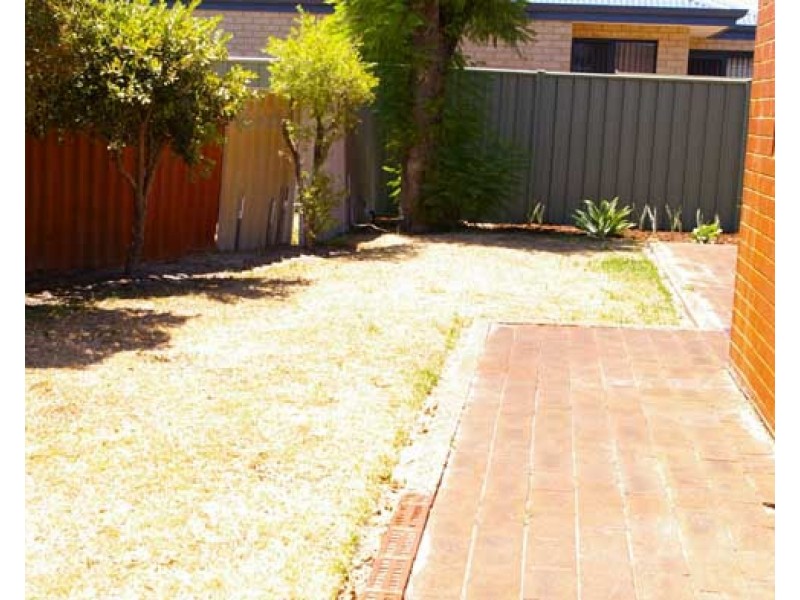 20 Houston Avenue, Dianella WA 6059