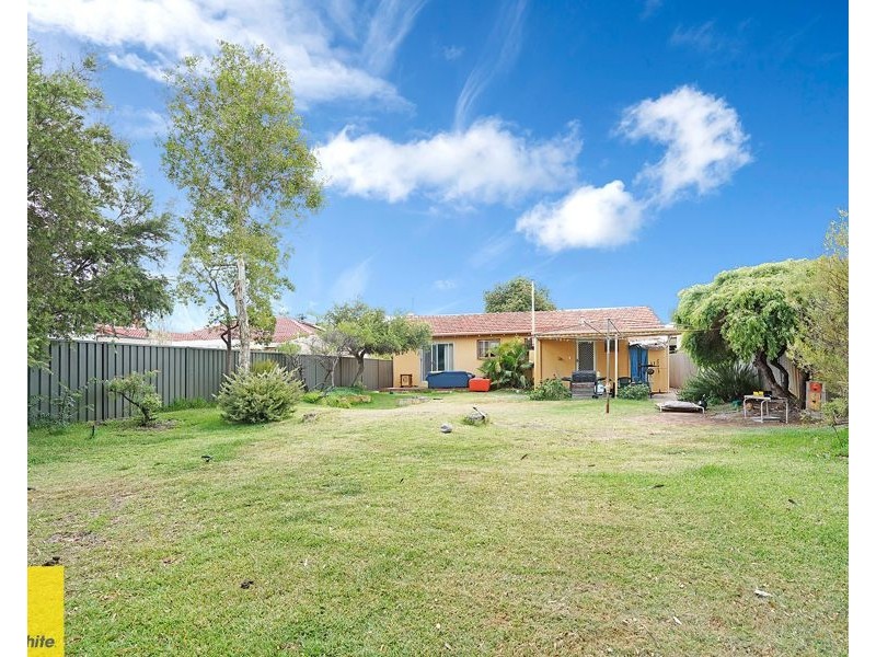 54 Camden Street, Dianella WA 6059