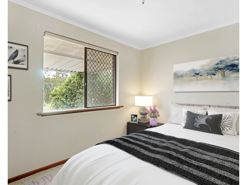 11 Blackmore Avenue, Girrawheen WA 6064