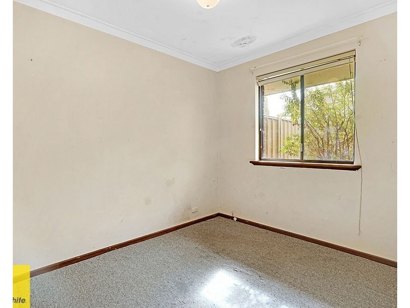 11 Blackmore Avenue, Girrawheen WA 6064