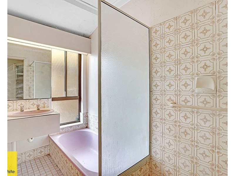 11 Blackmore Avenue, Girrawheen WA 6064