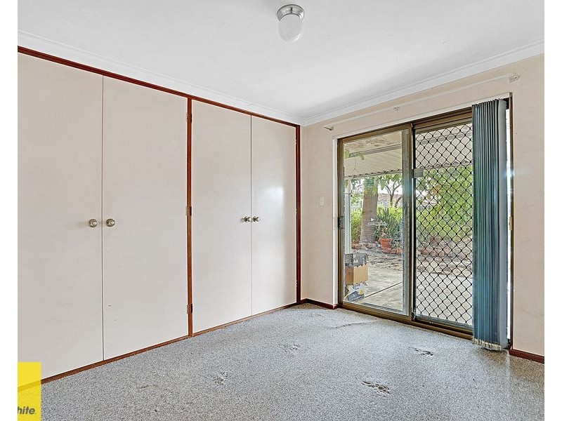 11 Blackmore Avenue, Girrawheen WA 6064