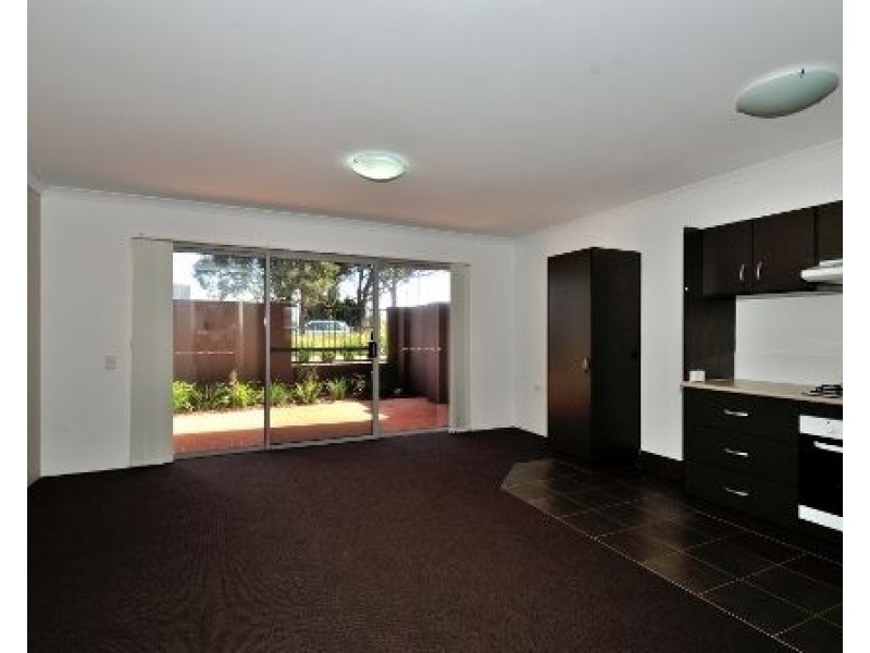 2/4 Ashbury Crescent, Mirrabooka WA 6061