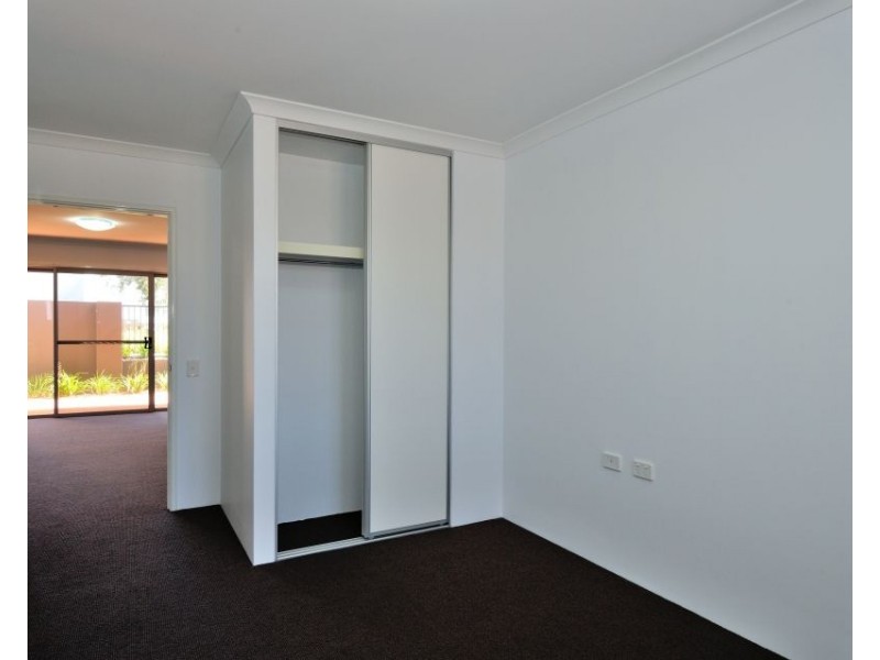 2/4 Ashbury Crescent, Mirrabooka WA 6061