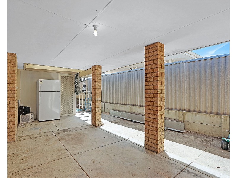 2 Snowdrop Retreat, Mirrabooka WA 6061