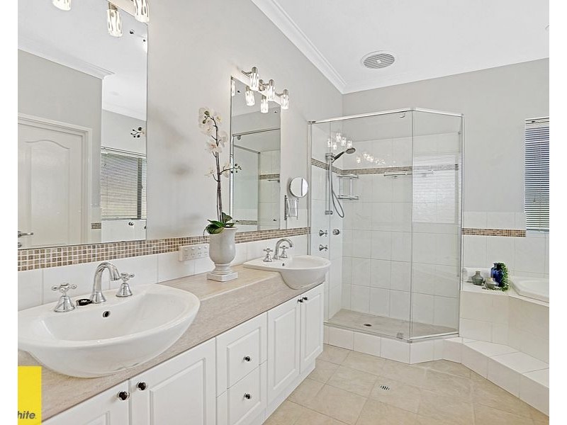 134 Moulden Avenue, Yokine WA 6060