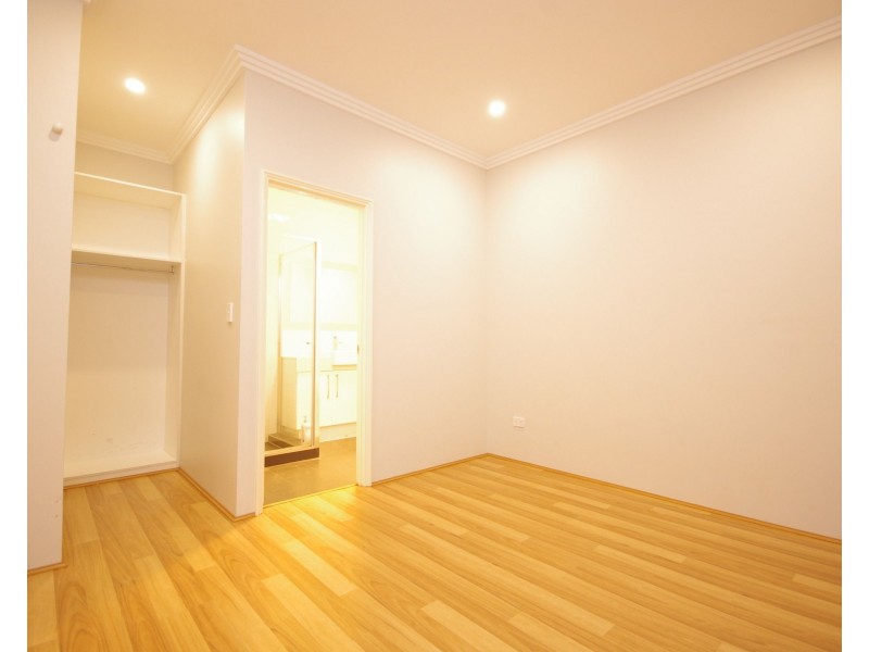 11A Changton Way, Westminster WA 6061