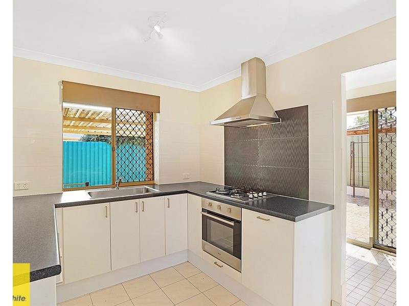 3/450 Lennard Street, Dianella WA 6059