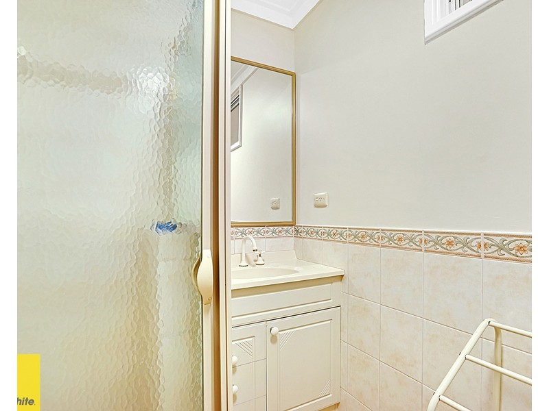 4 Pointer Way, Girrawheen WA 6064