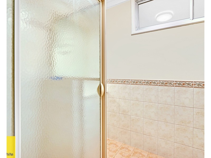 4 Pointer Way, Girrawheen WA 6064