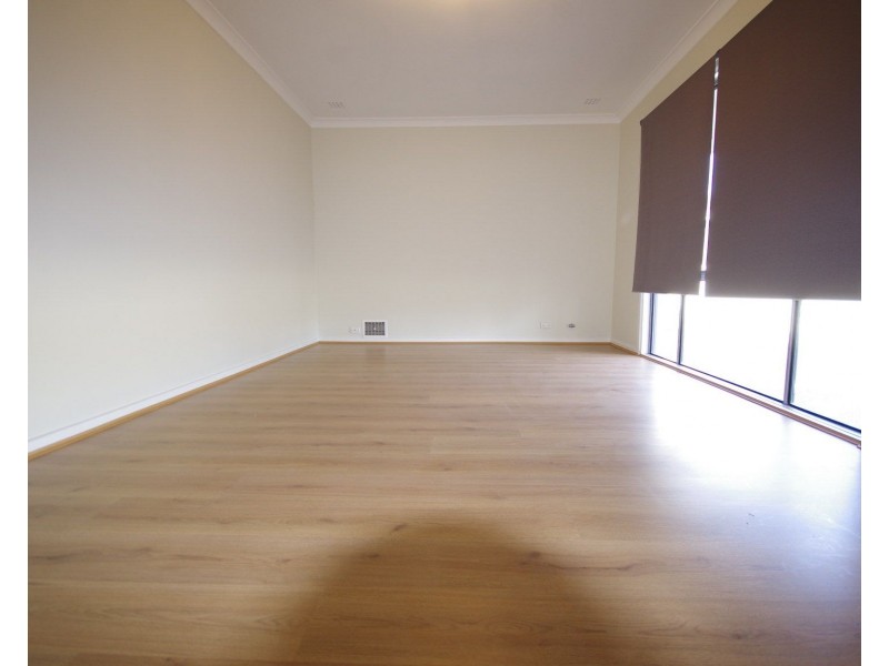 10 Edgington Crescent, Koondoola WA 6064