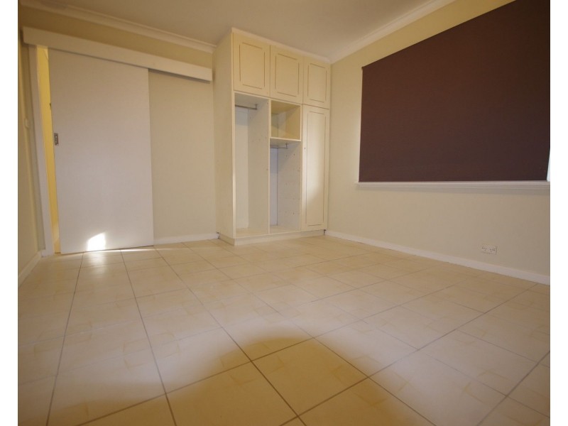 10 Edgington Crescent, Koondoola WA 6064