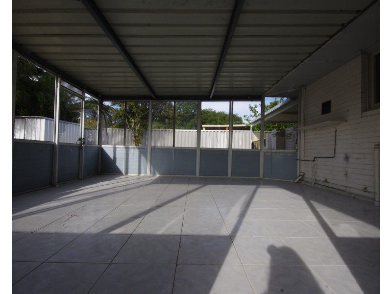 10 Edgington Crescent, Koondoola WA 6064