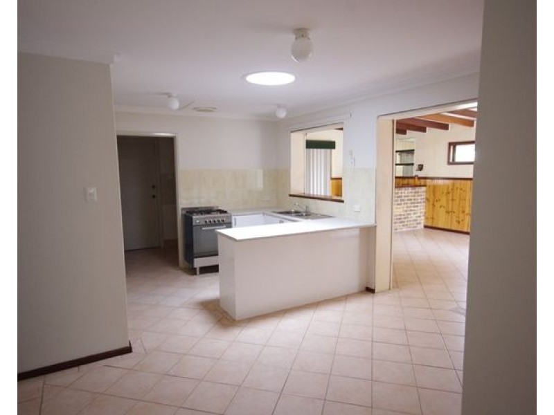 34 Majella Road, Westminster WA 6061