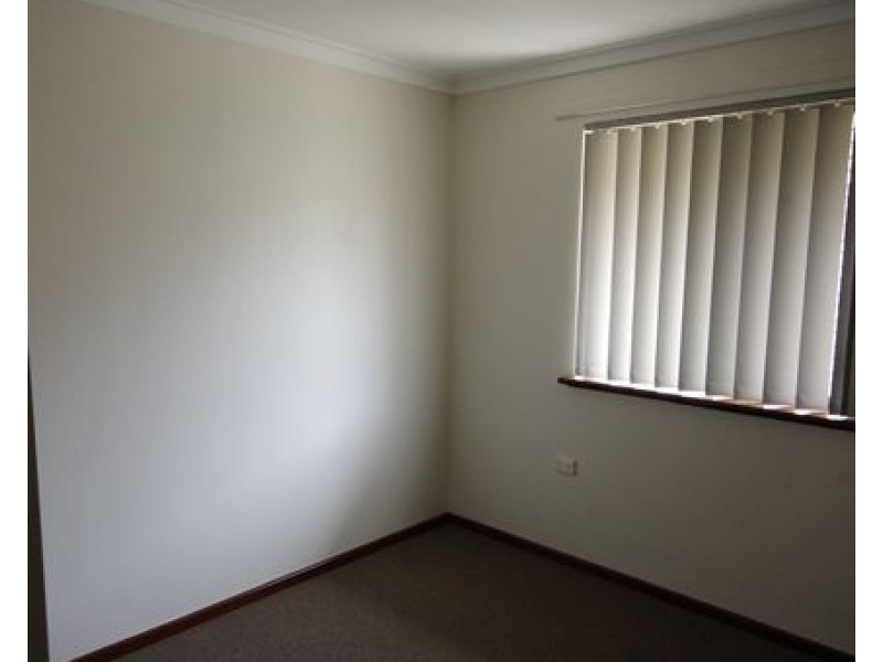 34 Majella Road, Westminster WA 6061