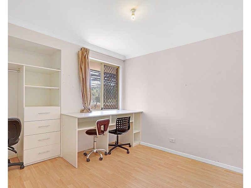 10 Woodbine Terrace, Mirrabooka WA 6061