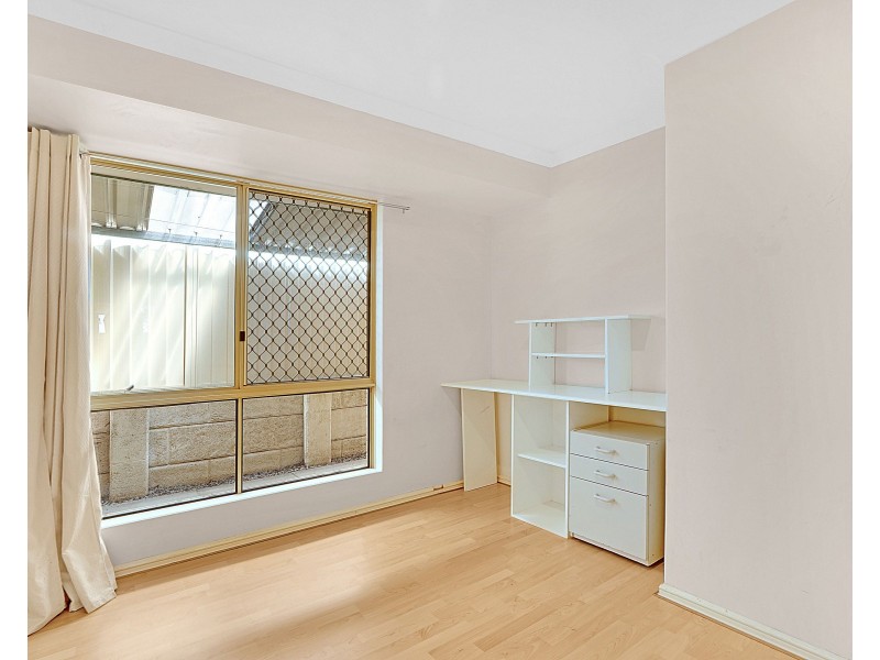 10 Woodbine Terrace, Mirrabooka WA 6061