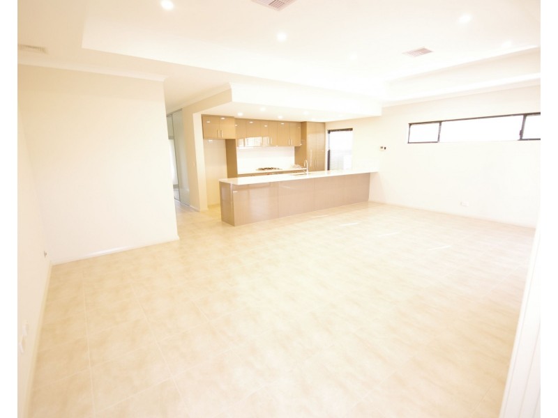 96 Lockwood Street, Yokine WA 6060