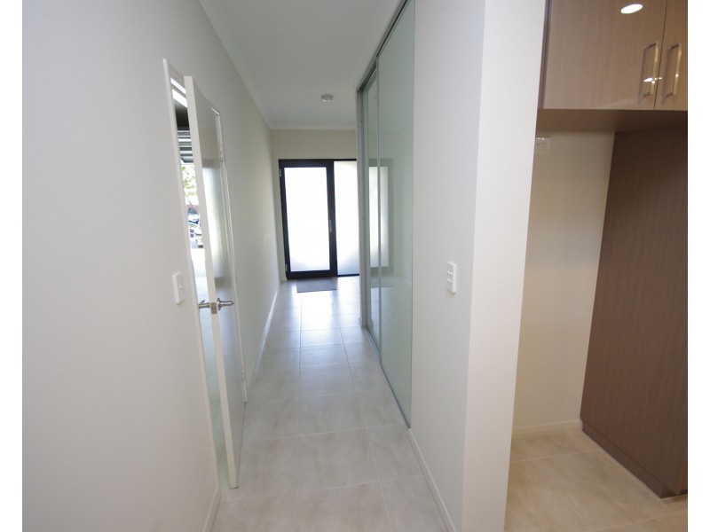 96 Lockwood Street, Yokine WA 6060