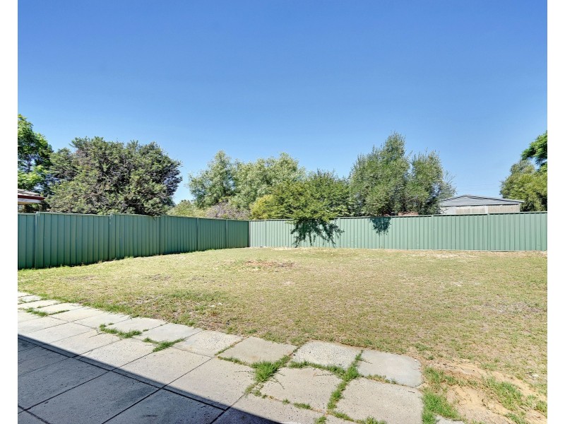 25 Redunca Way, Mirrabooka WA 6061