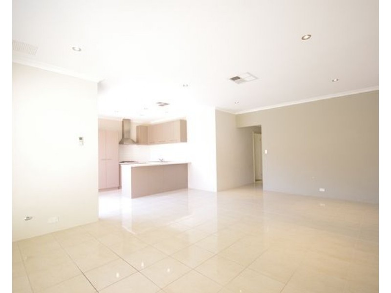 64 Esperanto Way, Westminster WA 6061