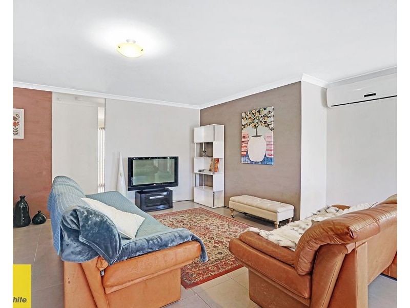 33 Cruiser Turn, Landsdale WA 6065