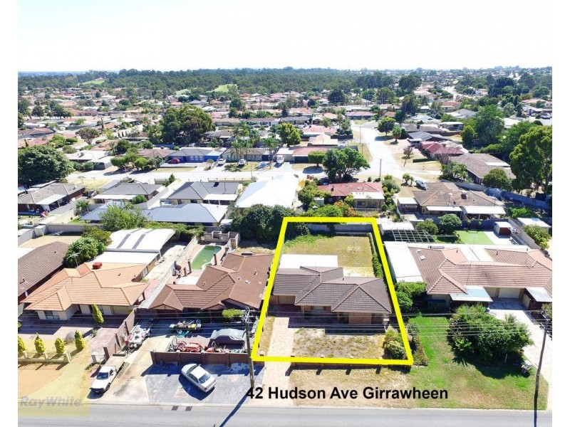 42 Hudson Avenue, Girrawheen WA 6064