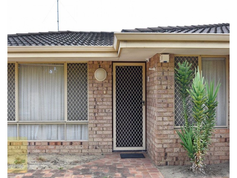 42 Hudson Avenue, Girrawheen WA 6064