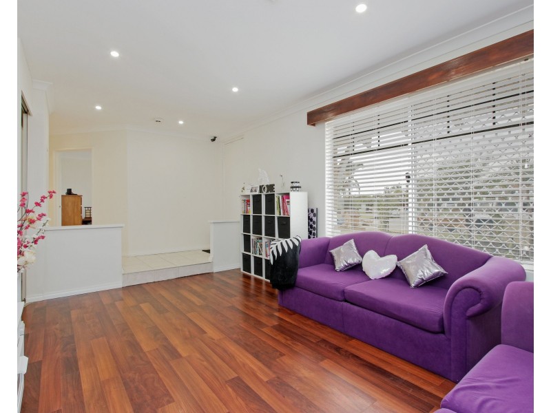 10 Axewood Place, Beechboro WA 6063