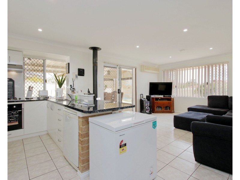 10 Axewood Place, Beechboro WA 6063