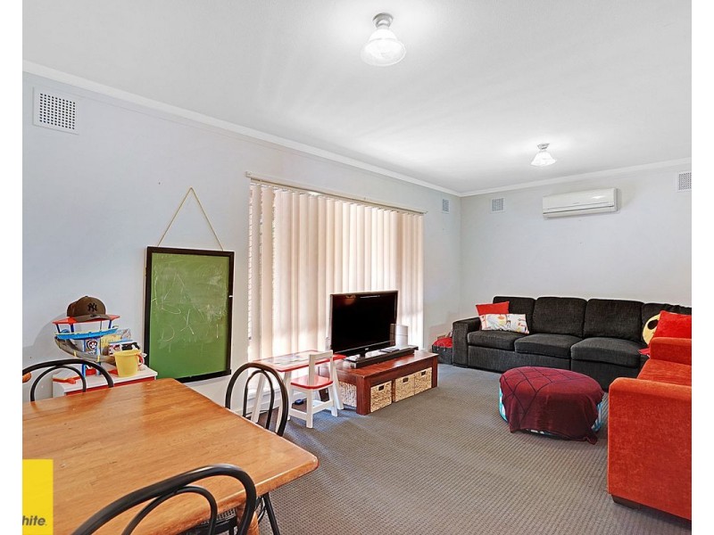 4A Casserley Avenue, Girrawheen WA 6064