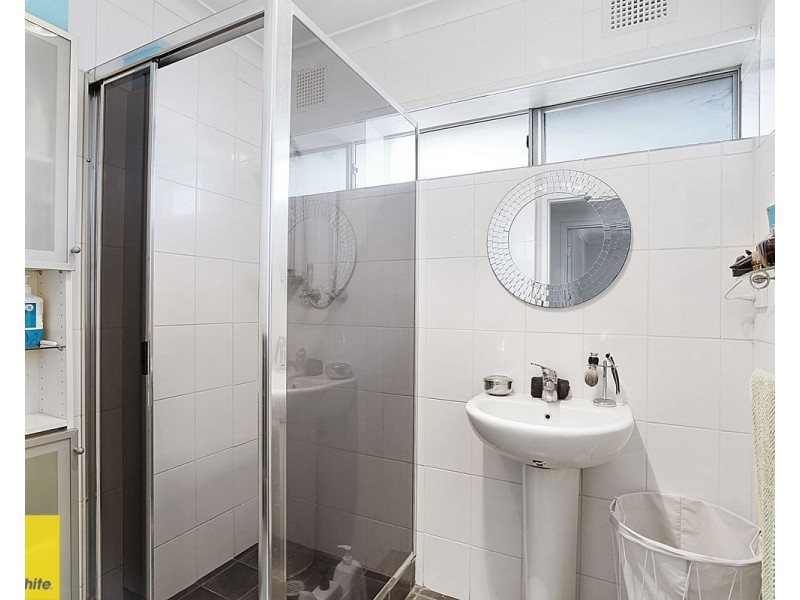 4A Casserley Avenue, Girrawheen WA 6064