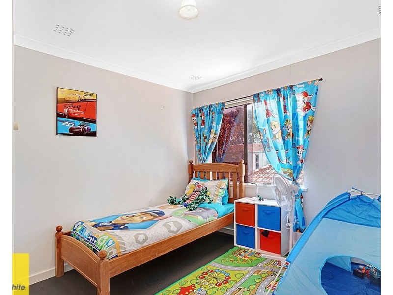 4A Casserley Avenue, Girrawheen WA 6064