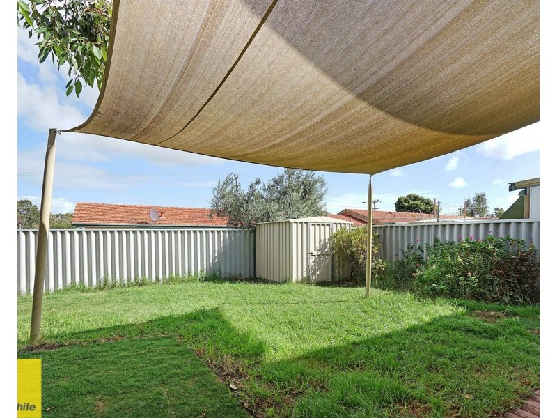 4A Casserley Avenue, Girrawheen WA 6064