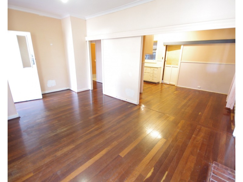 19 Ilumba Road, Nollamara WA 6061