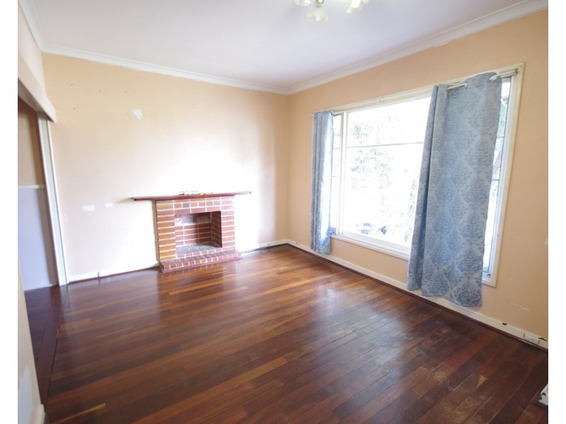 19 Ilumba Road, Nollamara WA 6061