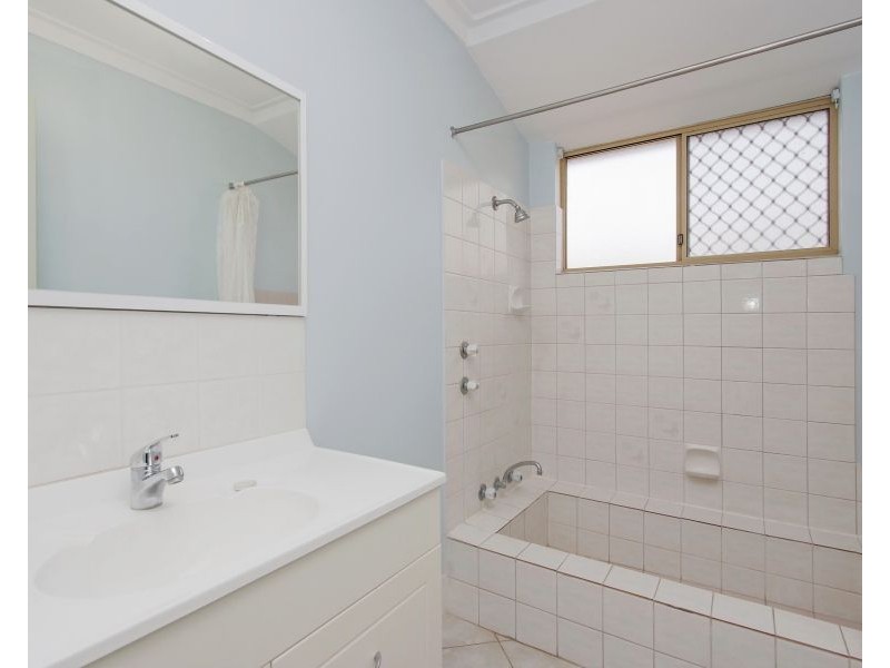 42 Sacramento Avenue, Beechboro WA 6063