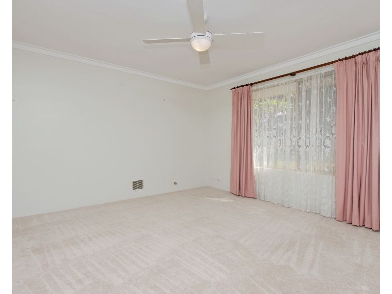 42 Sacramento Avenue, Beechboro WA 6063